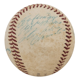 1969 Pittsburgh Pirates Multi-Signed ONL Giles Baseball With 7 Signatures Including Roberto Clemente (PSA/DNA)